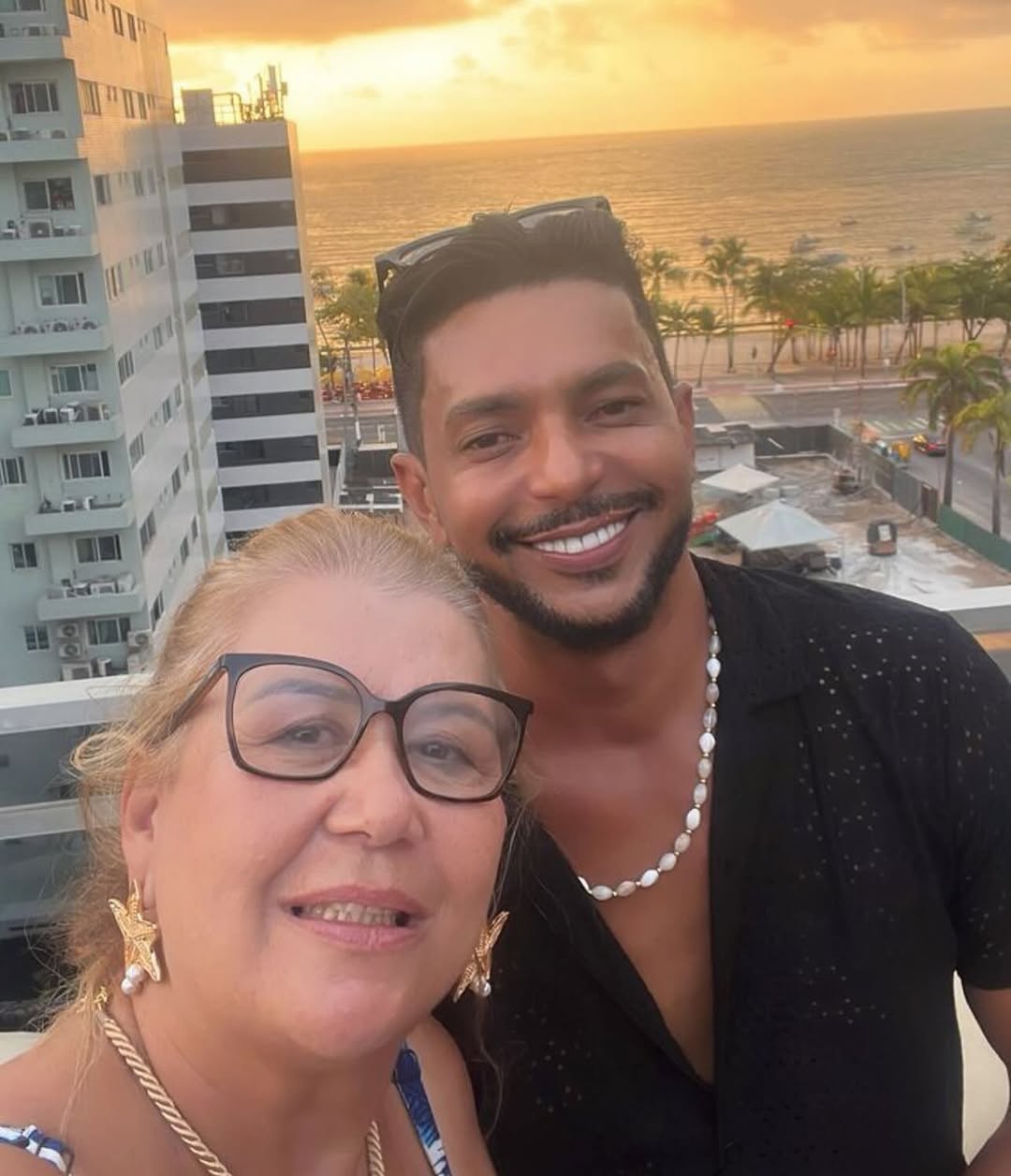 Hoje é dia de celebrar essa mulher incrível que é Cleide Santos!